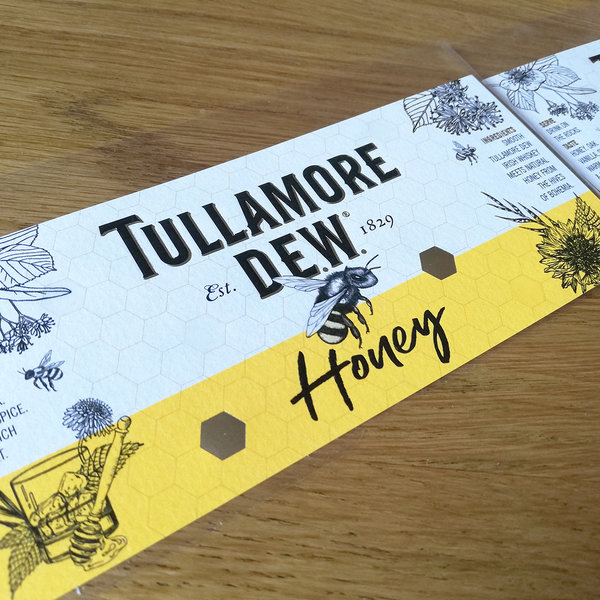 Tullamore D.E.W Honey_label illustration by Aga Grandowicz